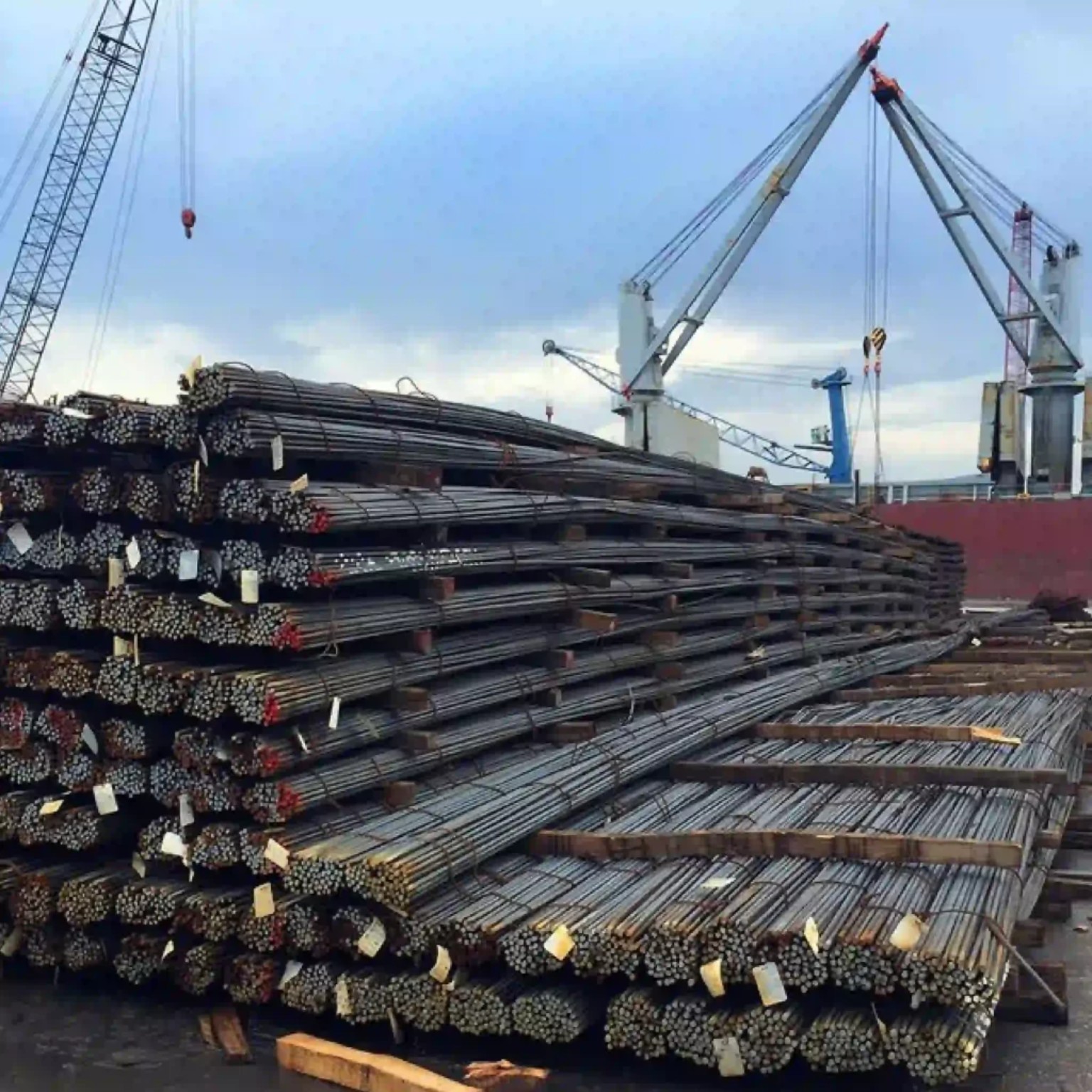 Iranian reinforcing steel rebar for bulk export, project supply and international buyers