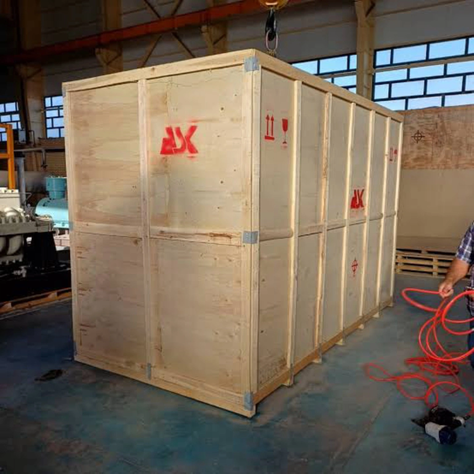 Professional wooden export crate packing for industrial machinery Large reinforced wooden export crate for industrial equipment